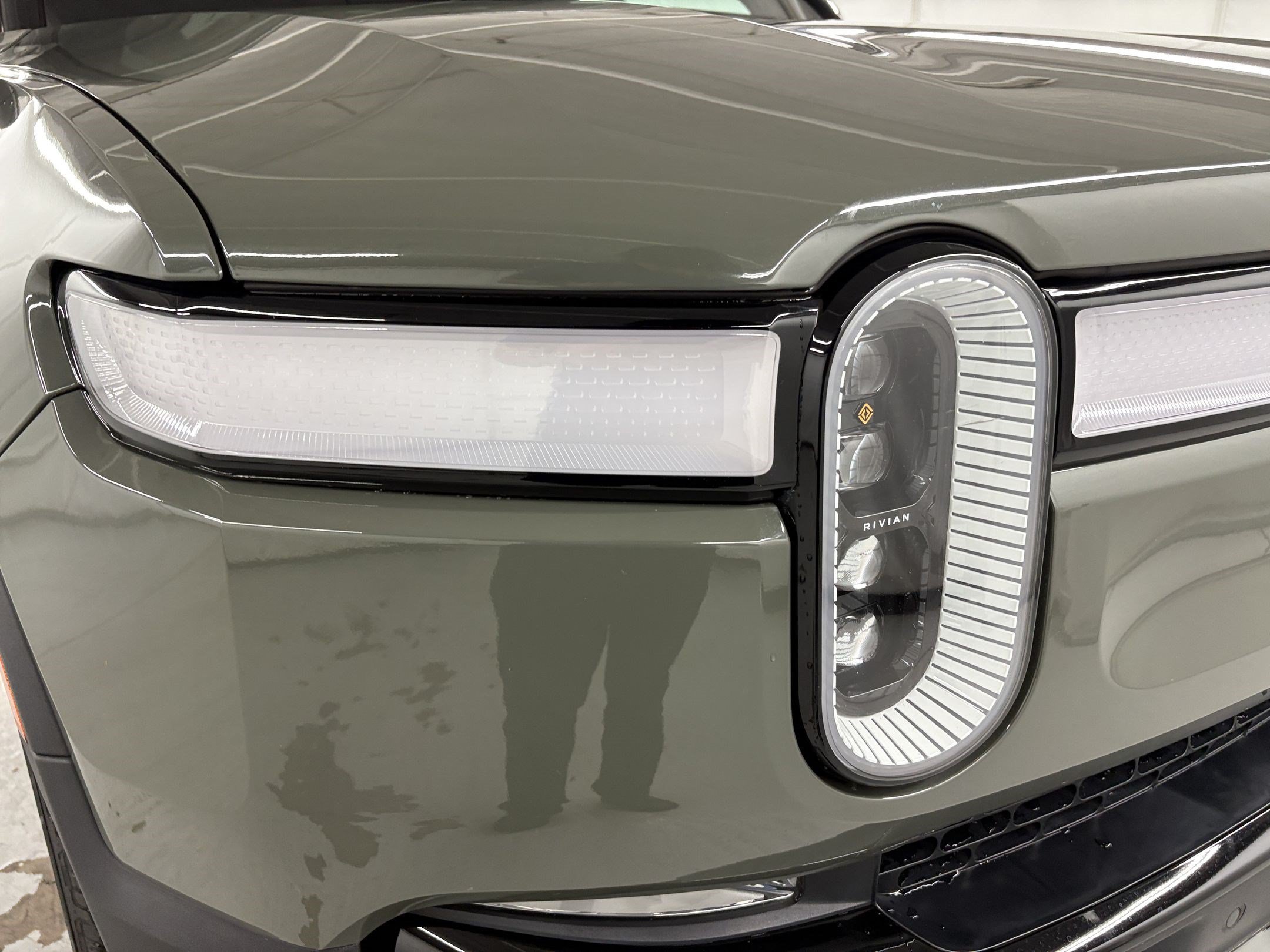 Used 2022 Rivian R1S Launch Edition Quad AWD/4WD image 12