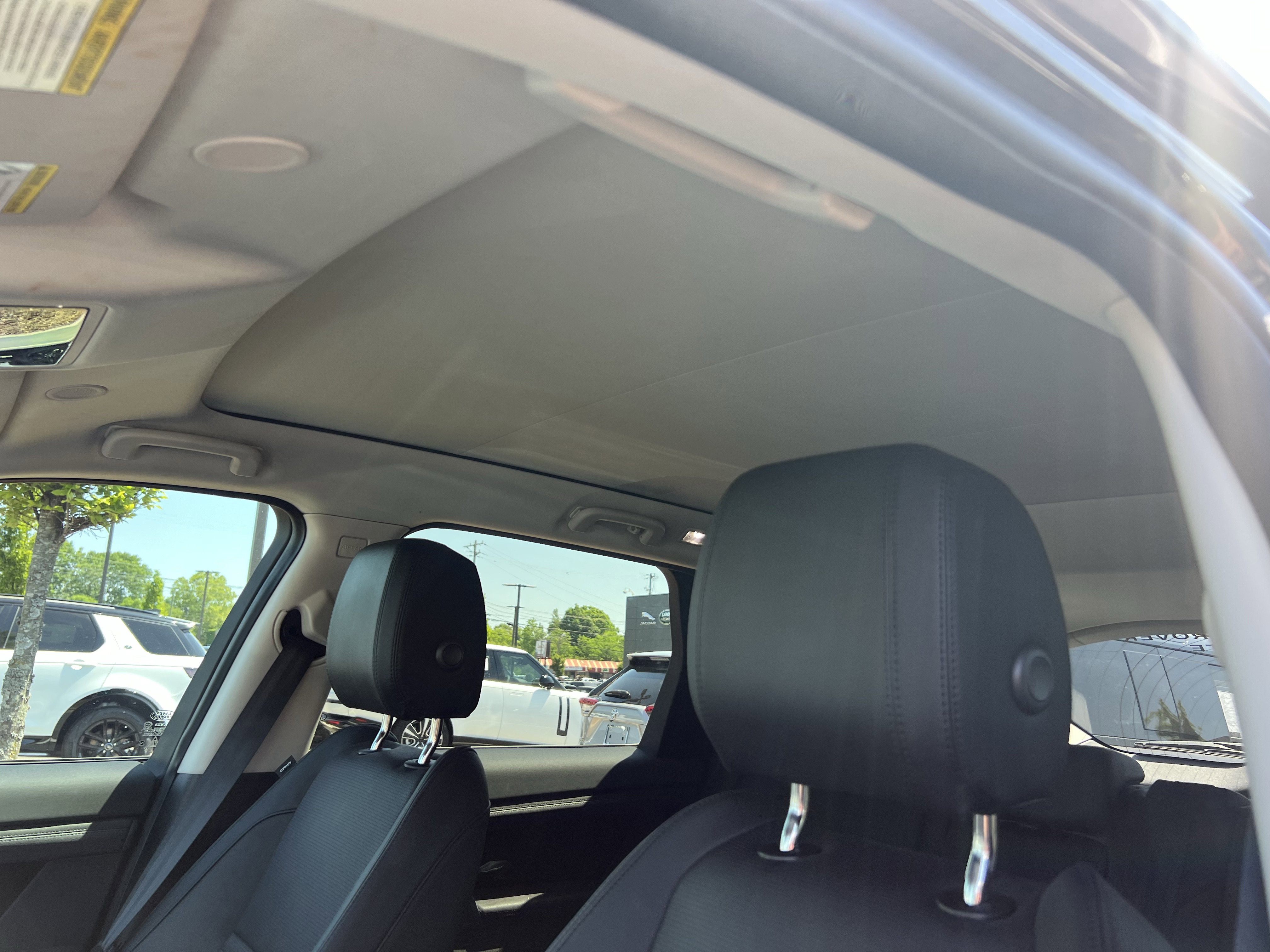 Certified 2025 Land Rover Discovery Sport S AWD/4WD image 17