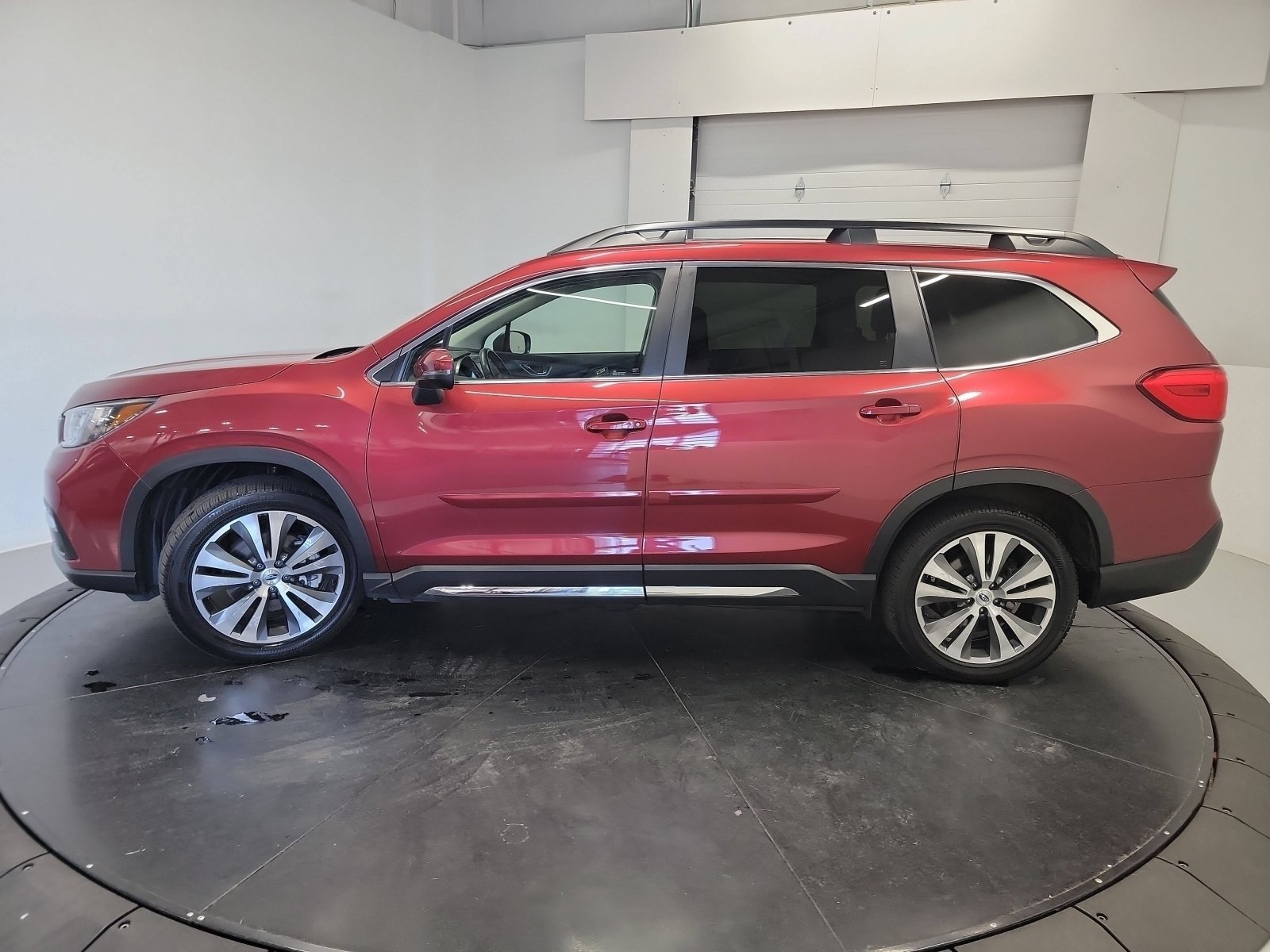 Used 2019 Subaru Ascent Limited AWD/4WD image 4