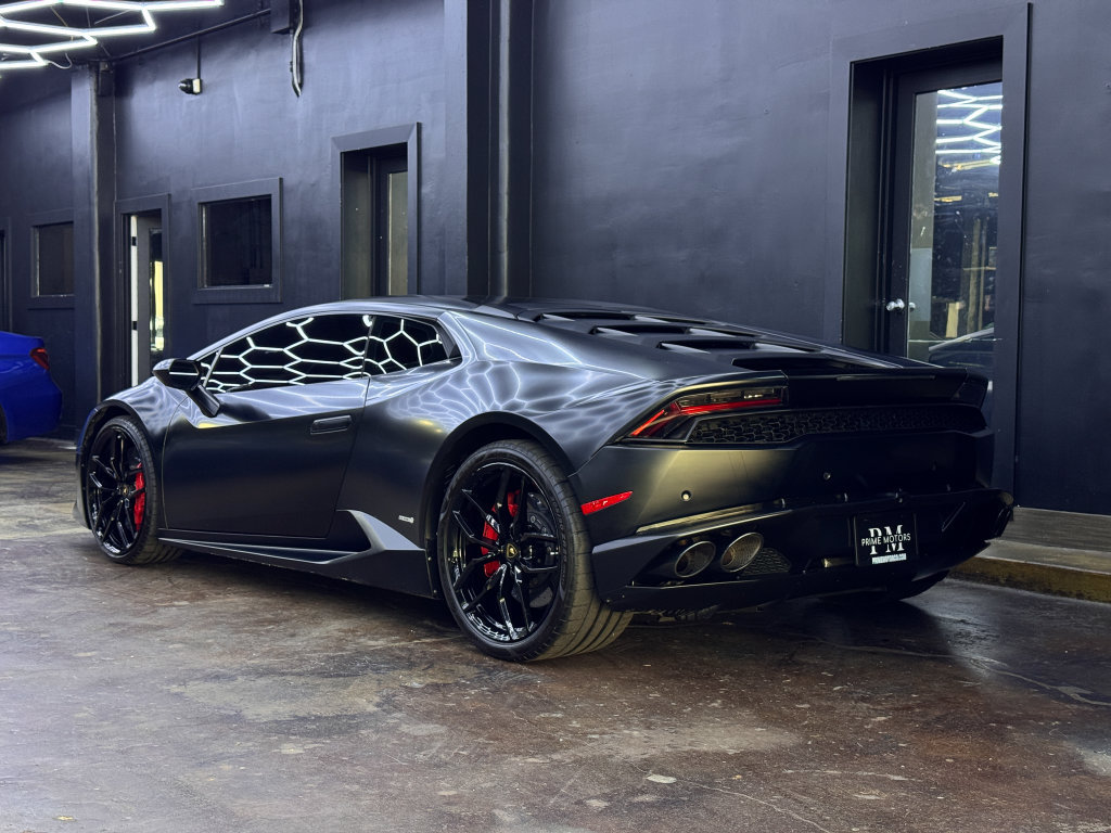 Used 2017 Lamborghini Huracan LP 610-4 AWD/4WD image 8