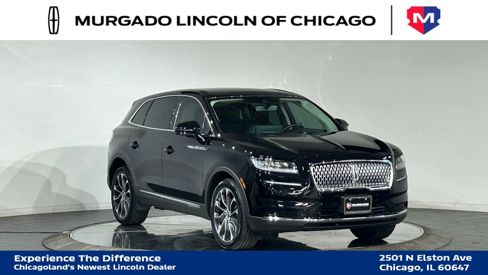 Used 2021 Lincoln Nautilus Reserve AWD/4WD image 2
