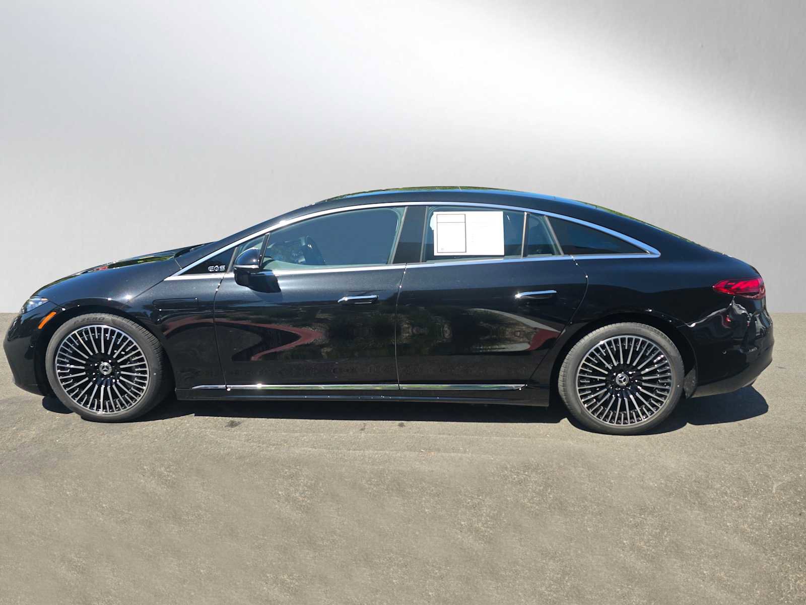 Certified 2023 Mercedes-Benz EQS 580 4MATIC Sedan image 6
