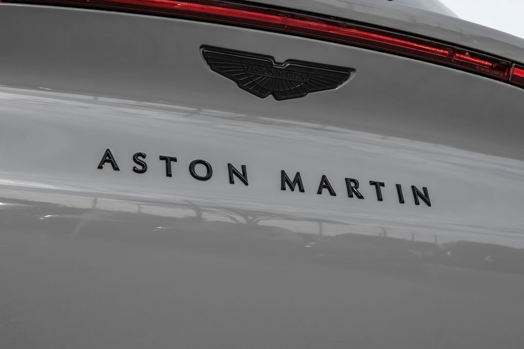 Used 2024 Aston Martin DBX 707 image 55