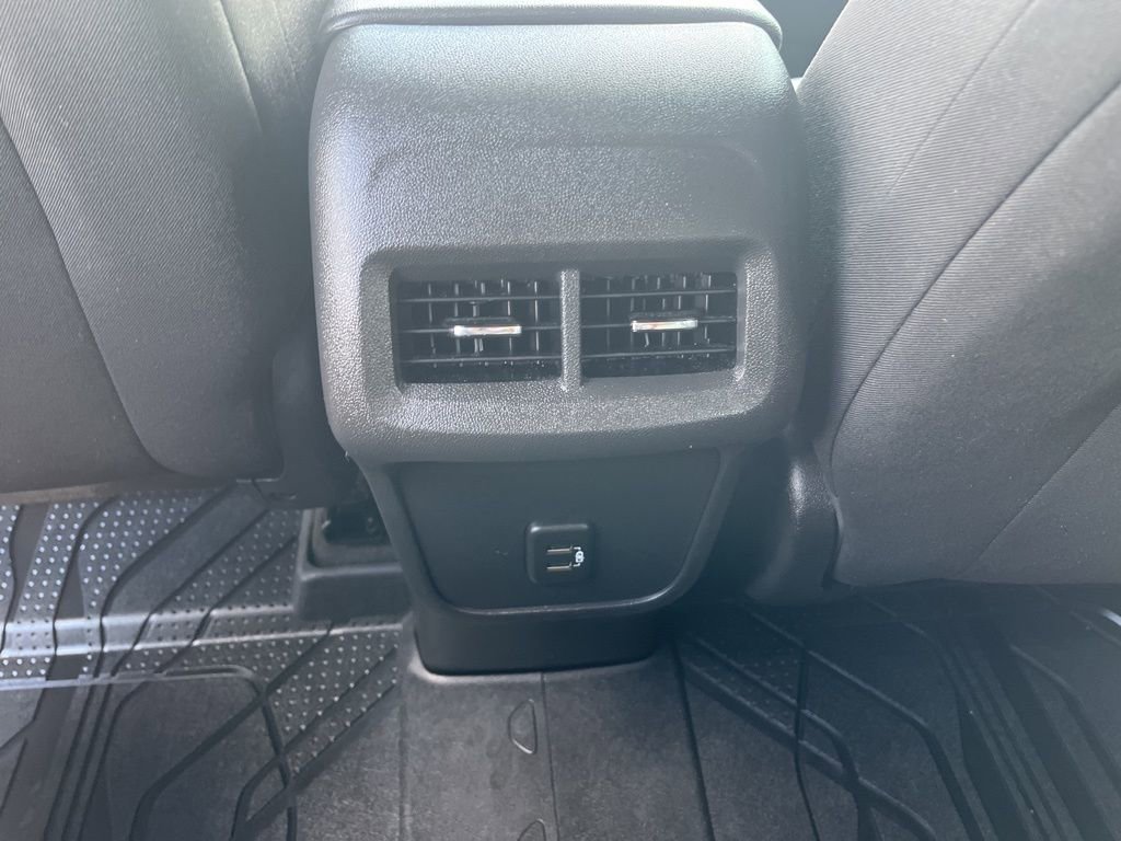 Used 2023 Chevrolet Equinox LS w/ LS Convenience Package FWD image 14