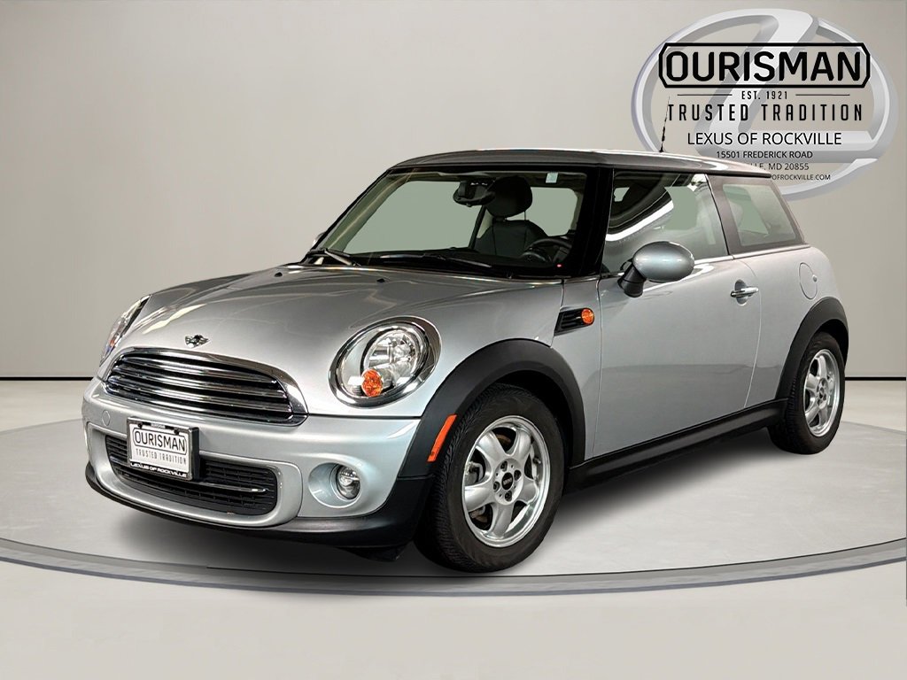Used 2011 MINI Cooper Hardtop image 2