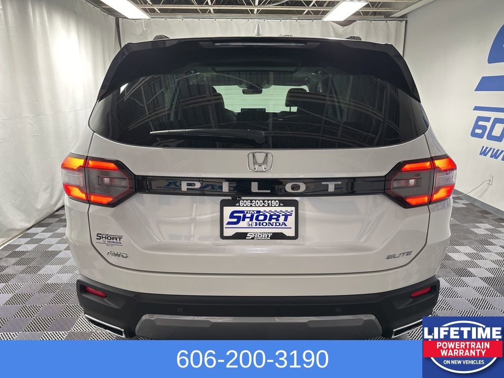 New 2026 Honda Pilot Elite image 3
