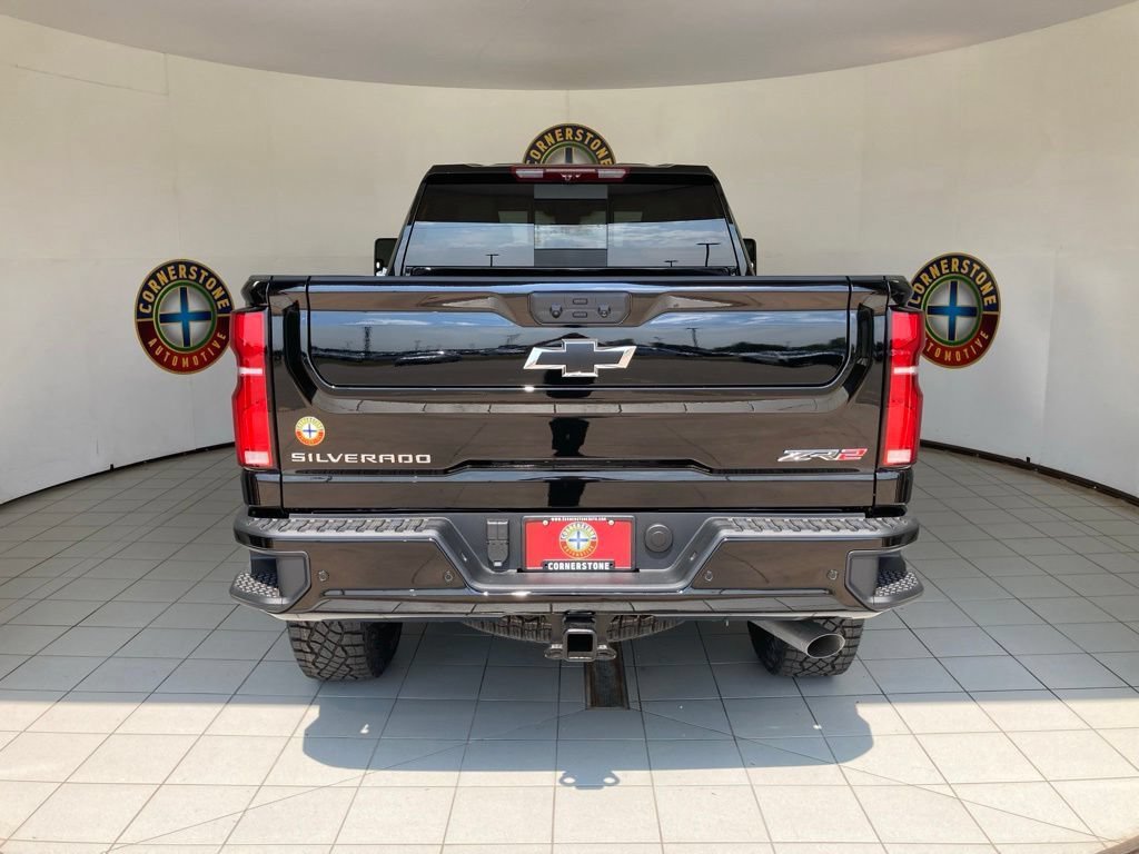 New 2026 Chevrolet Silverado 2500 ZR2 w/ Snow Plow Prep/Camper Package AWD/4WD image 22