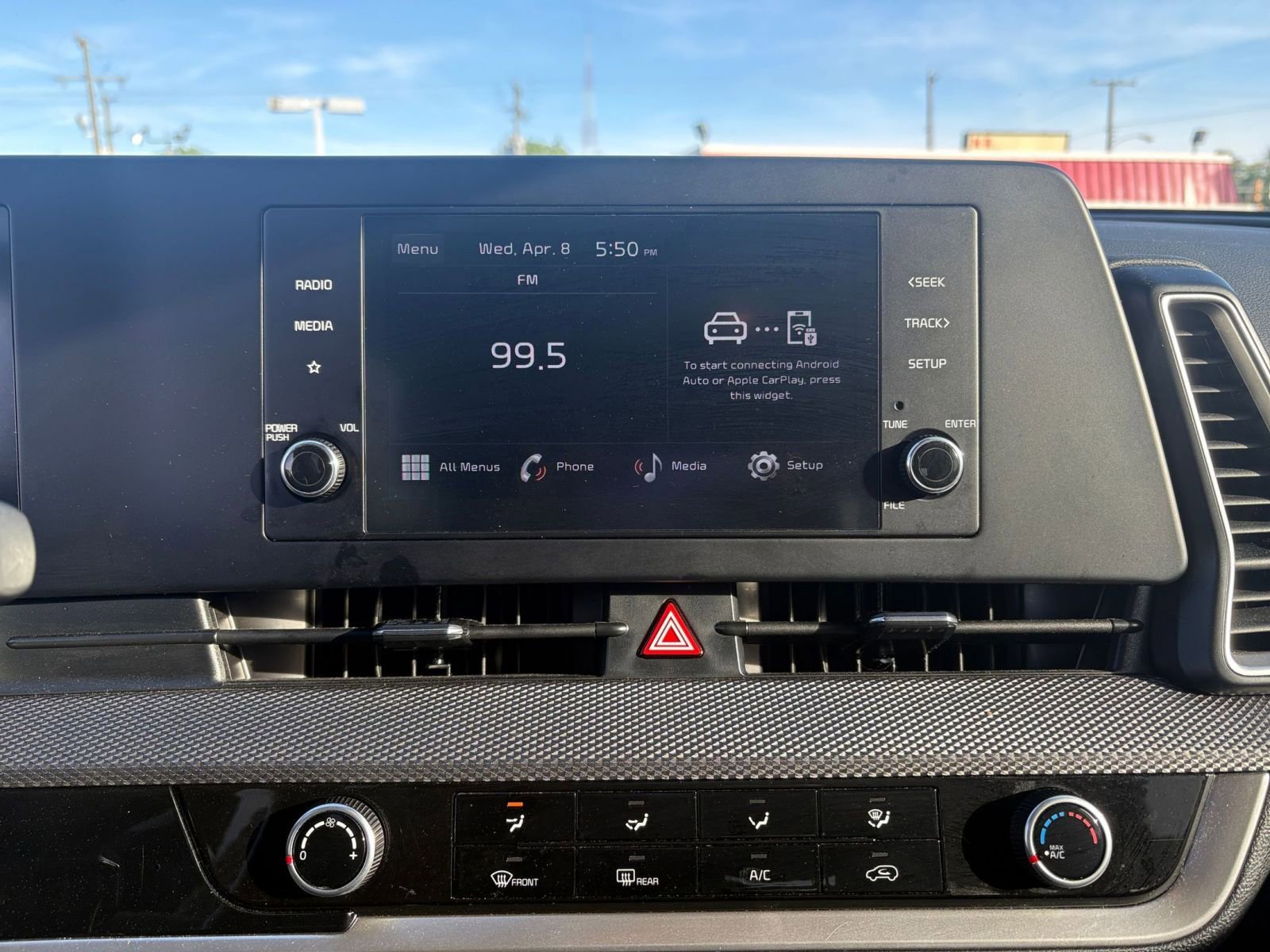 Used 2025 Kia Sportage LX image 20