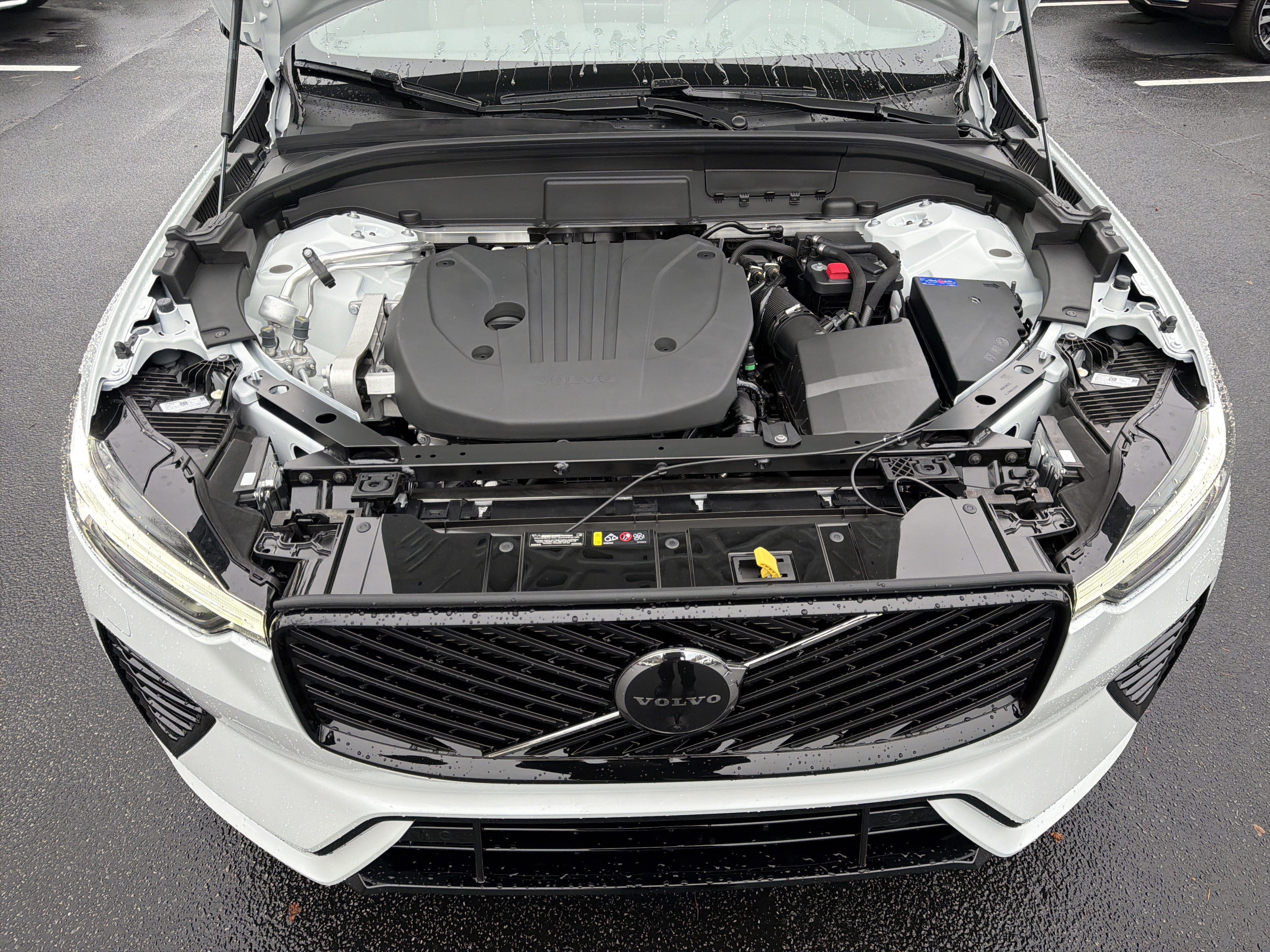 Used 2026 Volvo XC60 B5 Plus w/ Protection Package Premier AWD/4WD image 36