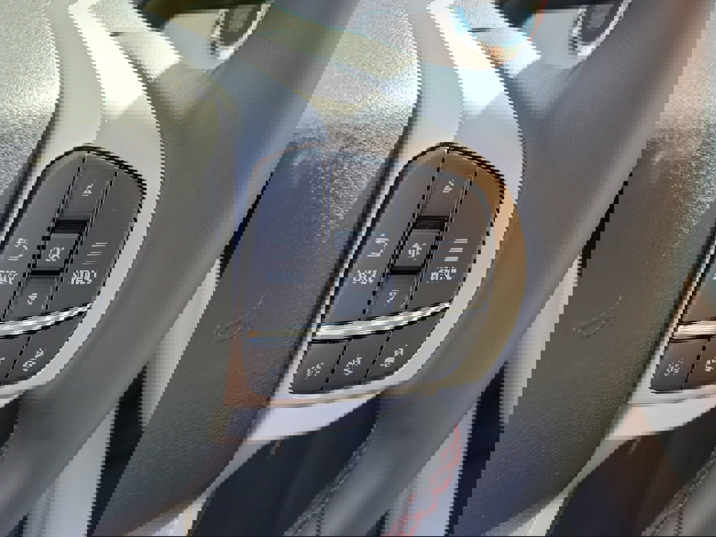 New 2026 Ford Explorer Active w/ Active Comfort Package image 25