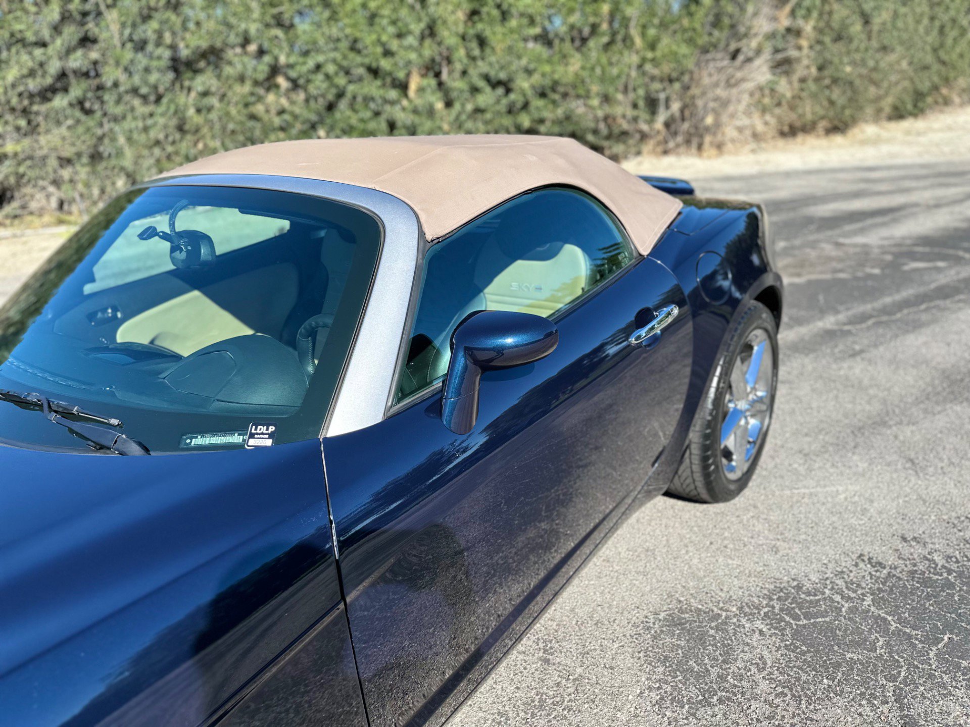 Used 2007 Saturn Sky Red Line image 12
