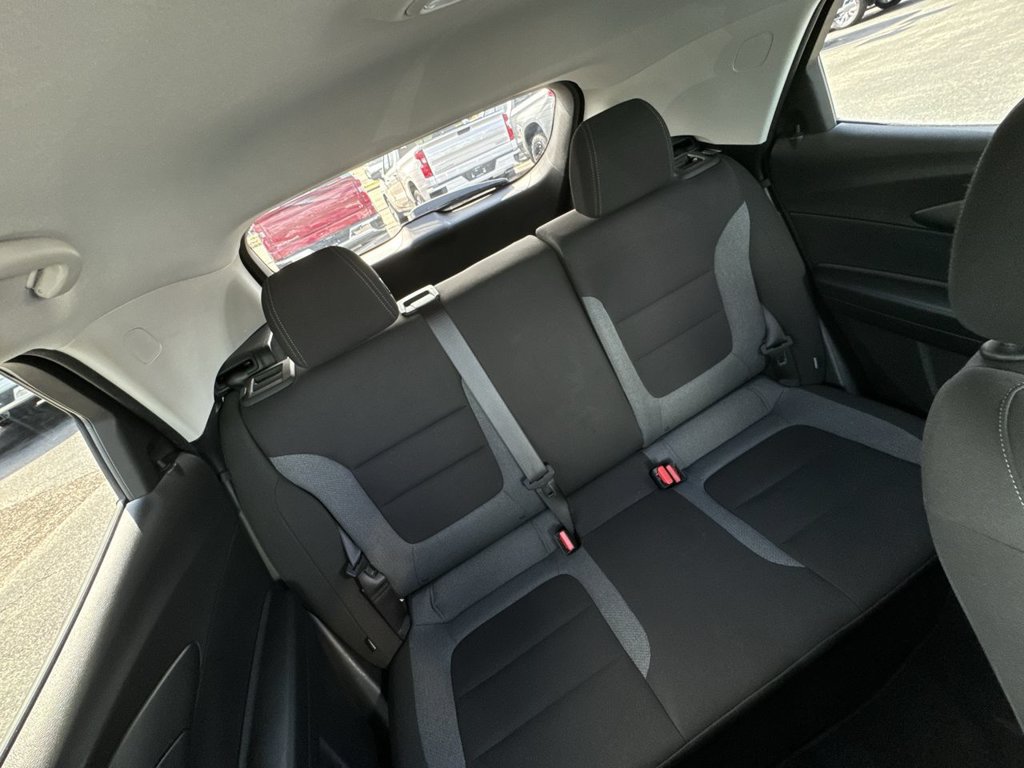 Certified 2021 Chevrolet TrailBlazer LT w/ Convenience Package FWD image 14