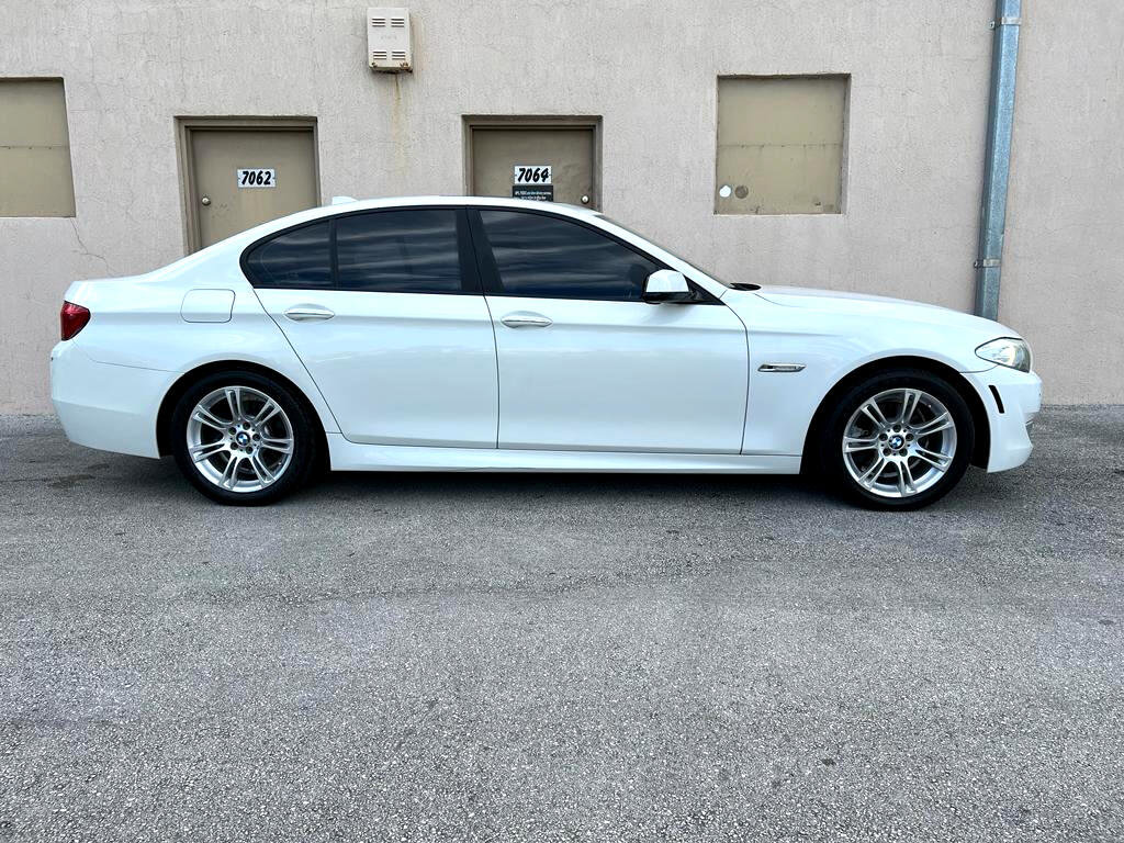 Used 2012 BMW 528i Sedan image 12