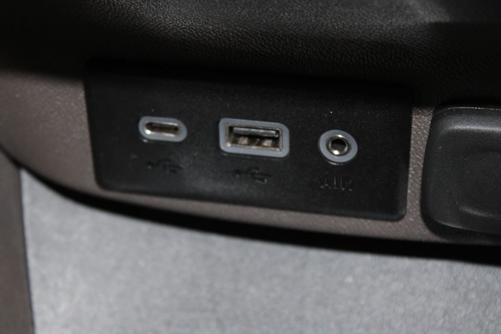 Used 2024 Chevrolet Malibu LT image 45