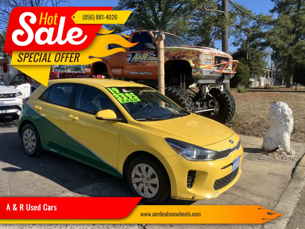 Used 2019 Kia Rio S image 1