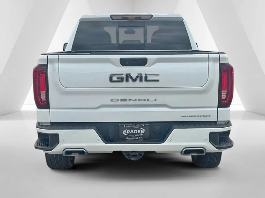 Used 2022 GMC Sierra 1500 Denali Ultimate AWD/4WD image 6