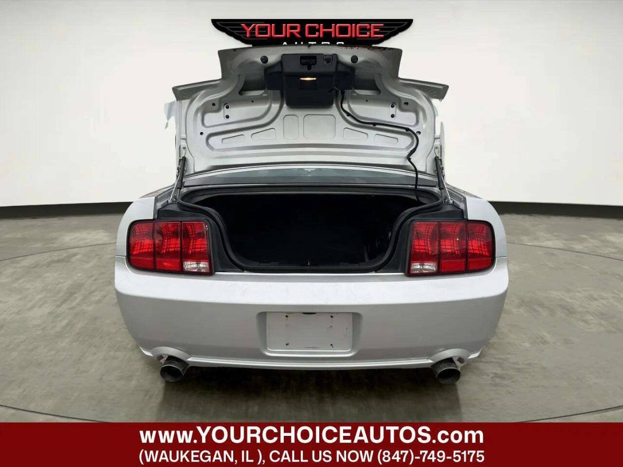 Used 2006 Ford Mustang GT RWD image 11