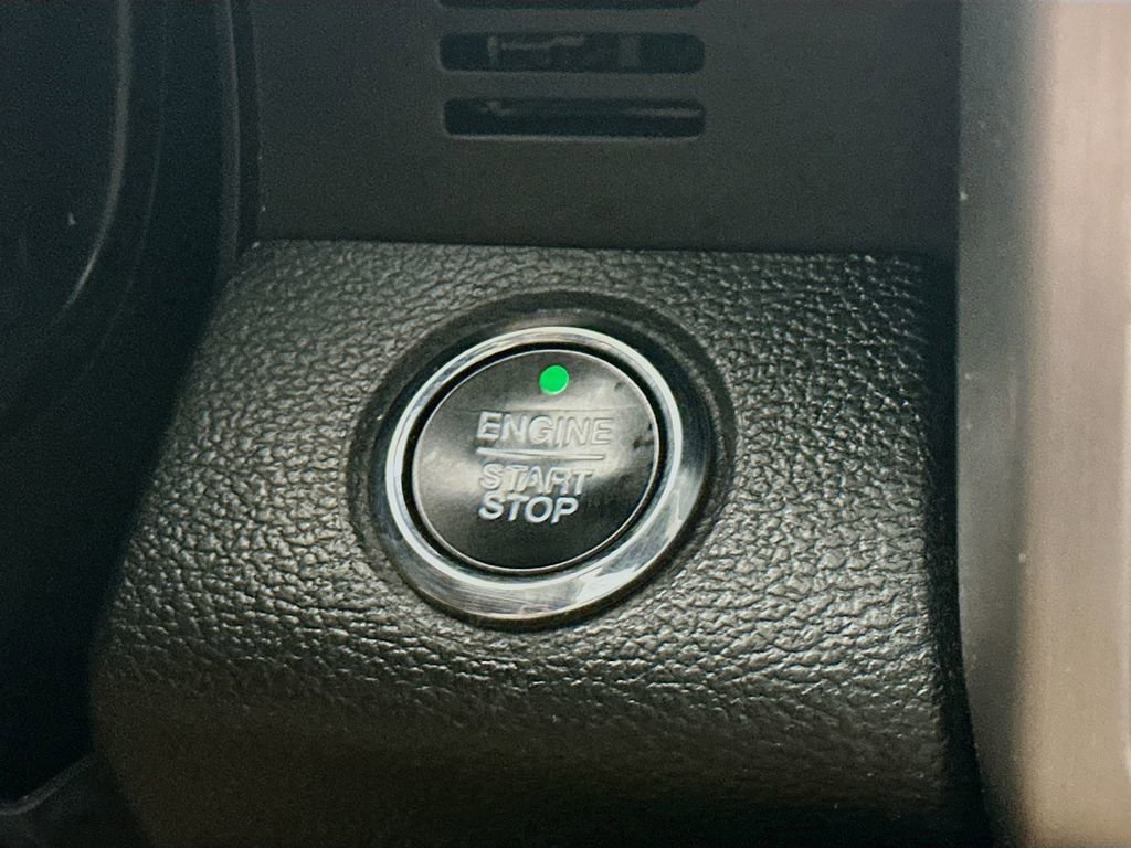 Used 2017 Ford F250 Platinum w/ Platinum Ultimate Package image 27