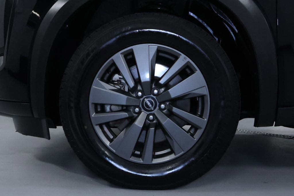 Used 2024 Nissan Pathfinder SV image 33