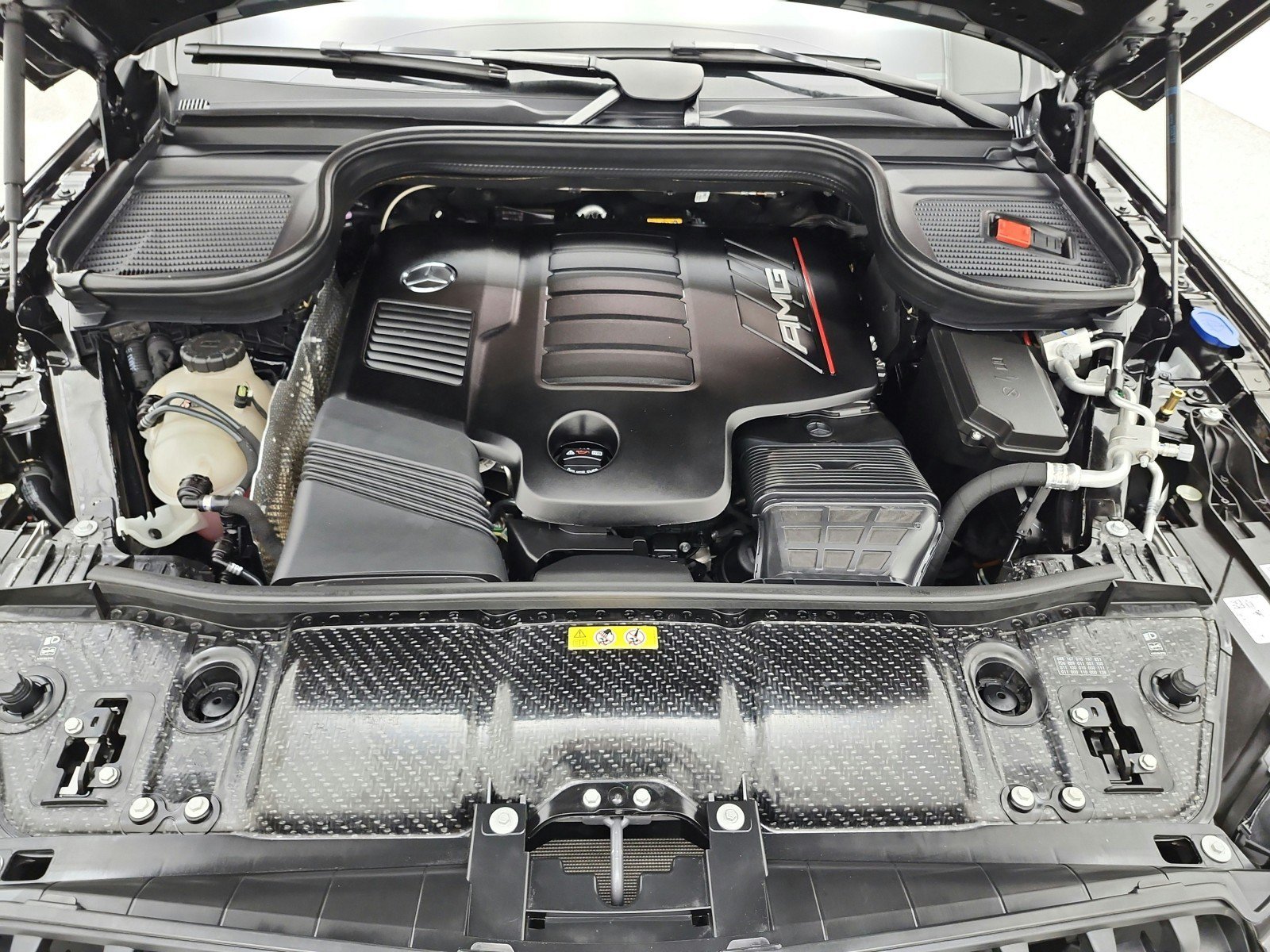 Used 2025 Mercedes-Benz GLE 53 AMG 4MATIC Coupe image 16
