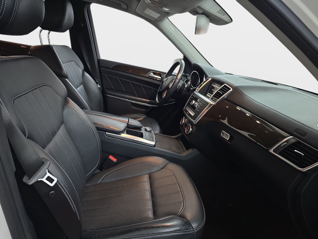 Used 2014 Mercedes-Benz GL 450 4MATIC image 10
