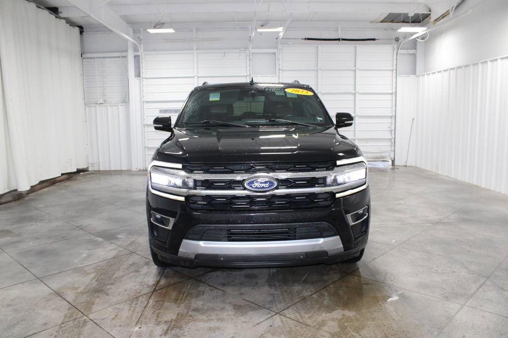 Used 2023 Ford Expedition Max Limited image 3