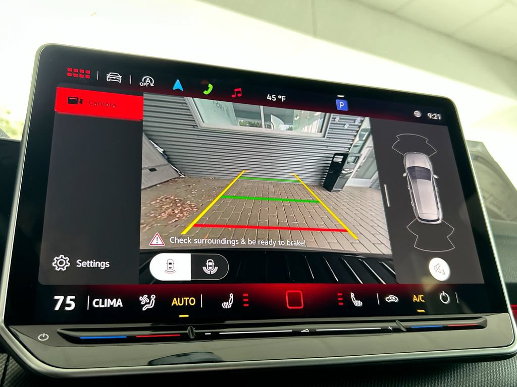 New 2026 Volkswagen GTI SE FWD image 23