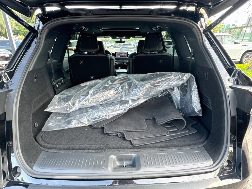 Used 2026 INFINITI QX60 Sport w/ Dark Cargo Package AWD/4WD image 29