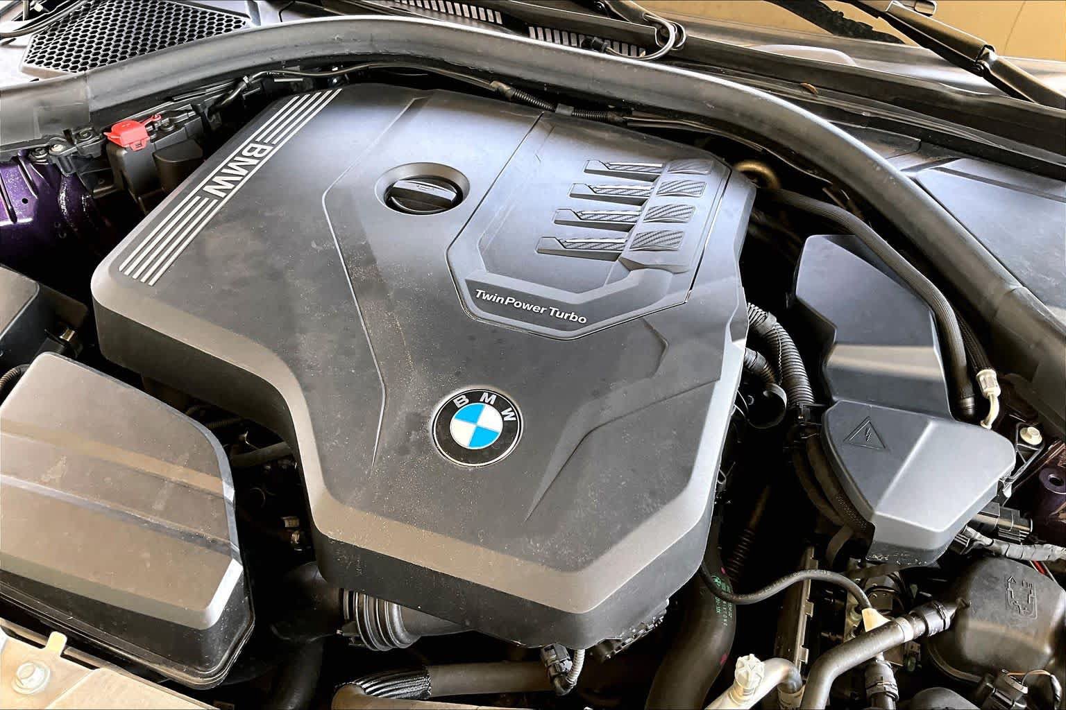 Used 2024 BMW 230i Coupe w/ Convenience Package RWD image 30