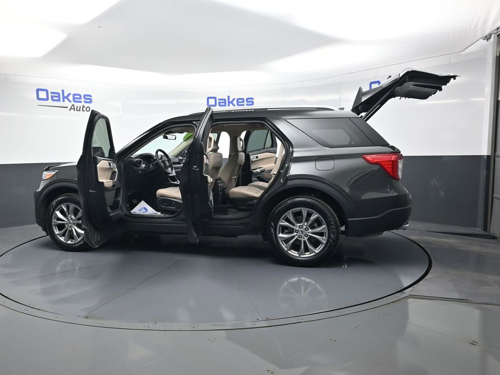 Used 2023 Ford Explorer Limited image 49
