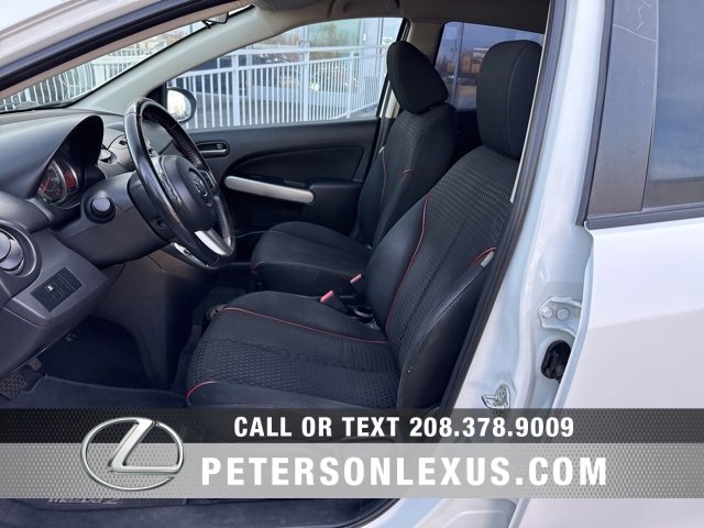 Used 2014 MAZDA MAZDA2 Touring image 18
