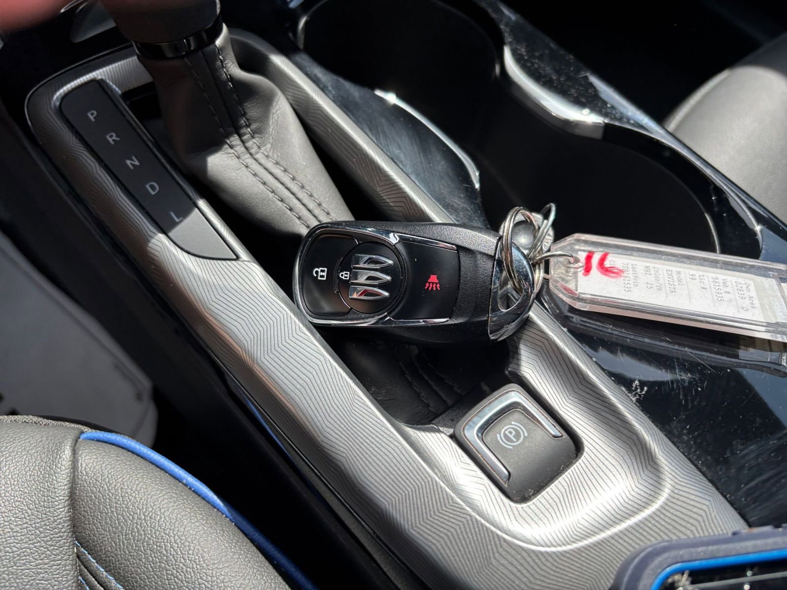 Used 2025 Buick Envista Sport Touring image 22