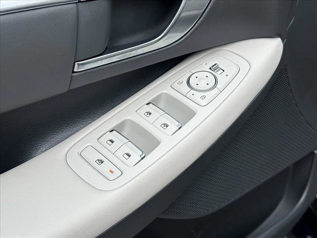Used 2023 Hyundai Sonata SEL w/ Convenience Package image 18