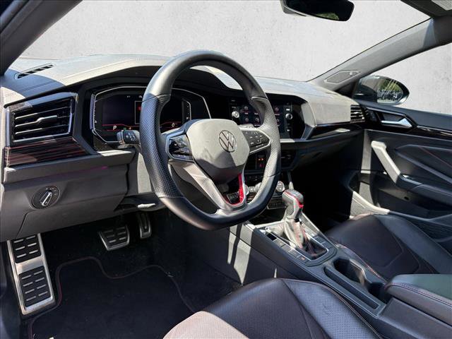 Used 2022 Volkswagen Jetta GLI Autobahn w/ GLI Black Package FWD image 9