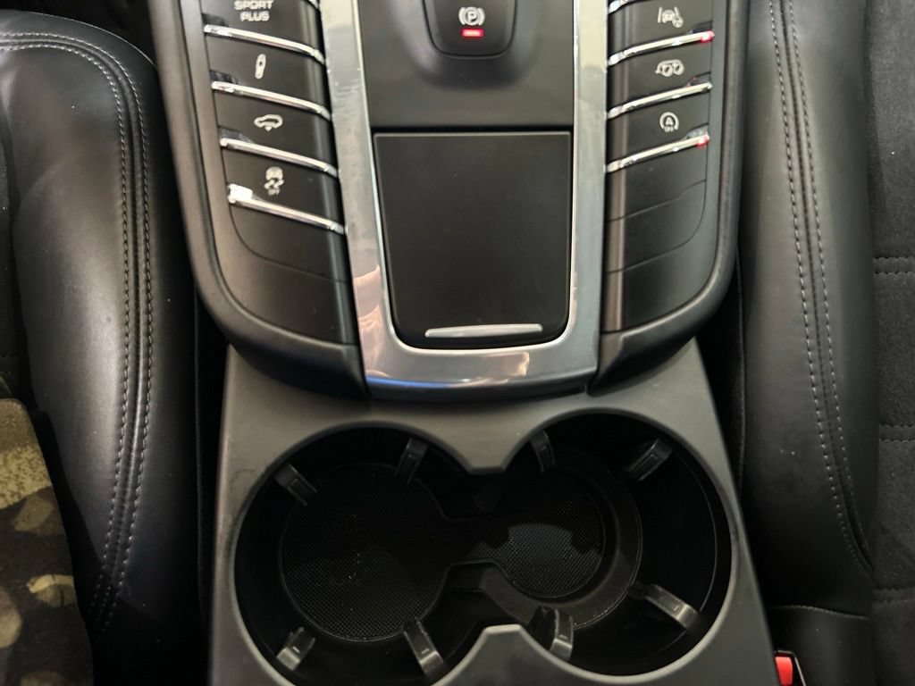 Used 2017 Porsche Macan GTS AWD/4WD image 57