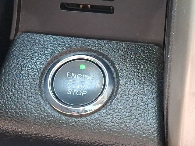 Used 2018 Ford F150 Lariat w/ Equipment Group 502A Luxury image 24