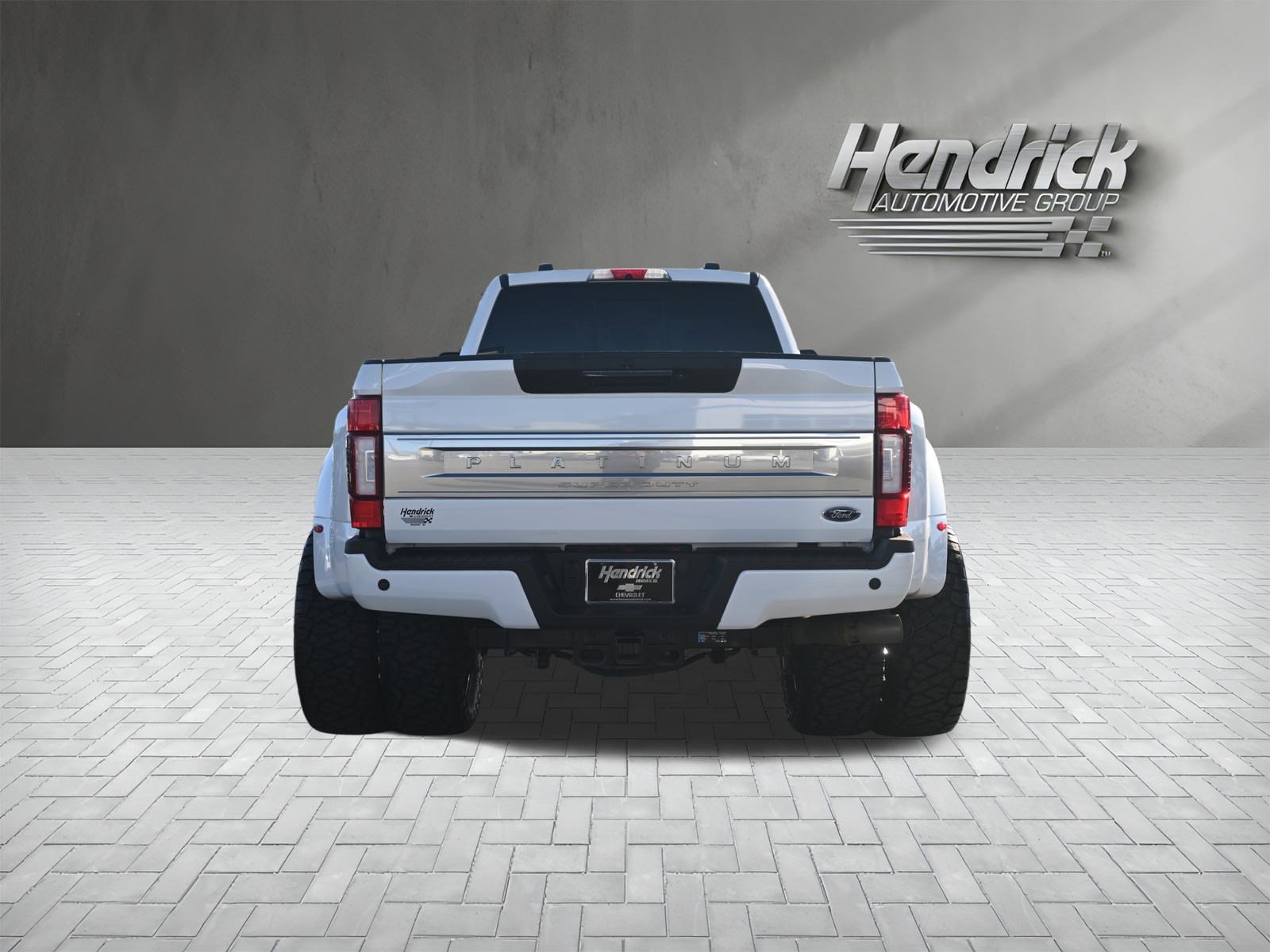 Used 2022 Ford F450 Platinum w/ FX4 Off-Road Package image 10