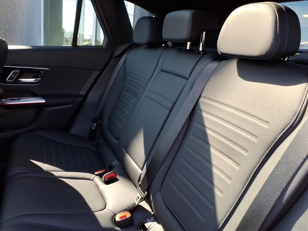 Certified 2026 Mercedes-Benz GLC 300 4MATIC image 26