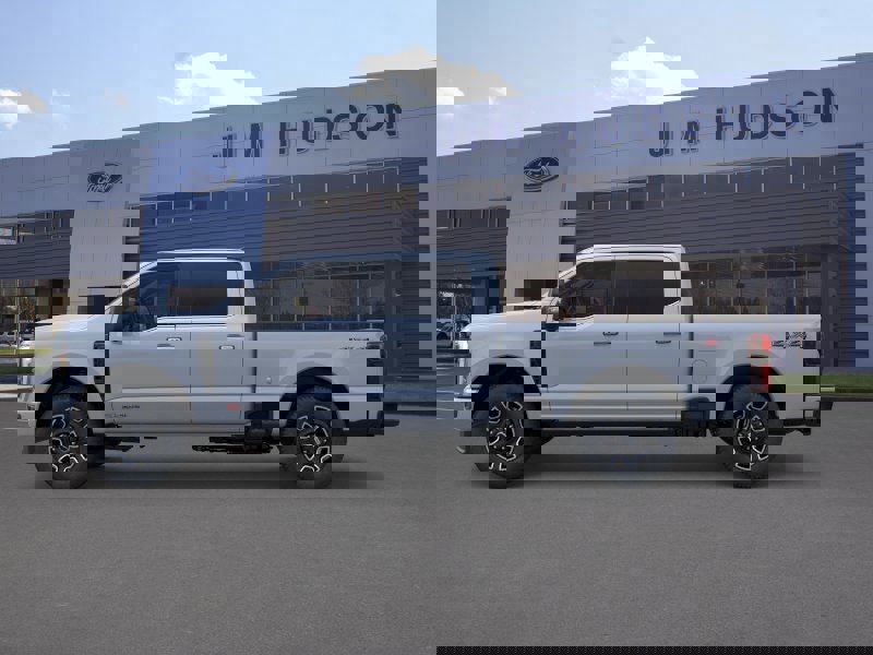 New 2026 Ford F350 4x4 Crew Cab Super Duty image 3