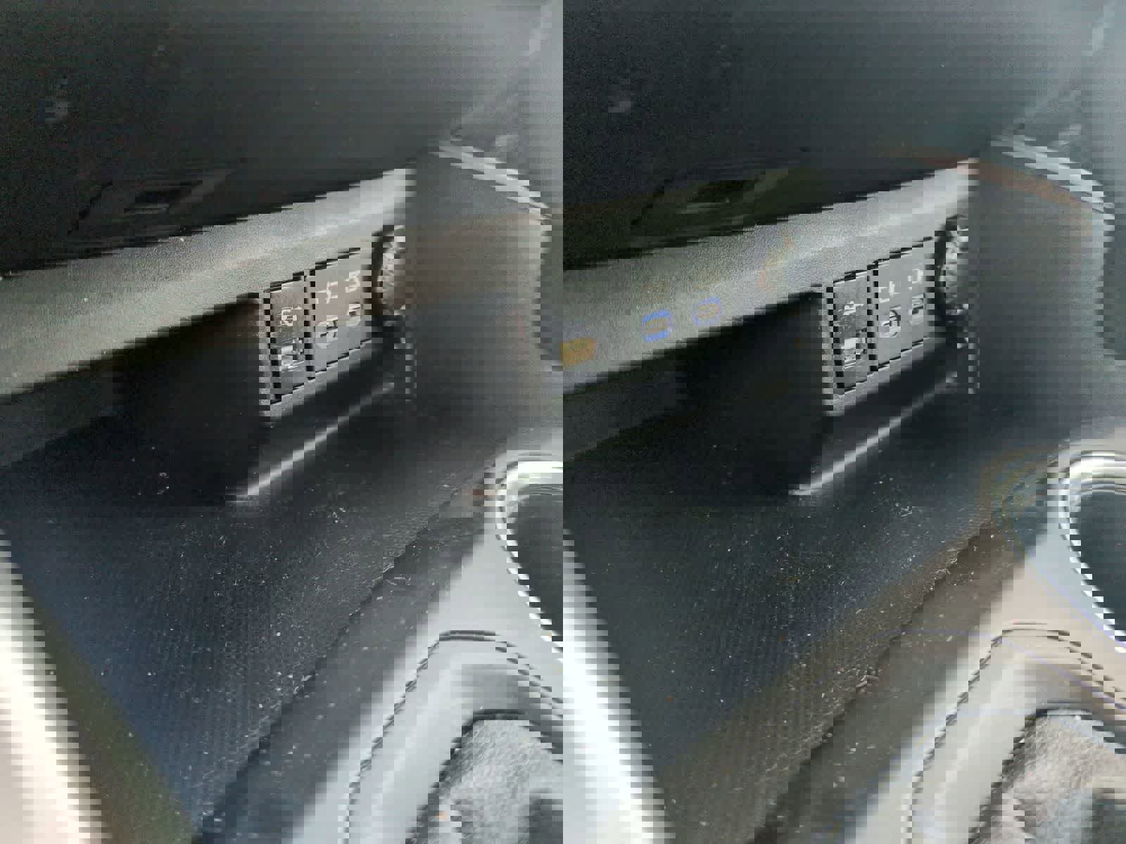 Used 2022 Toyota Highlander XSE image 29