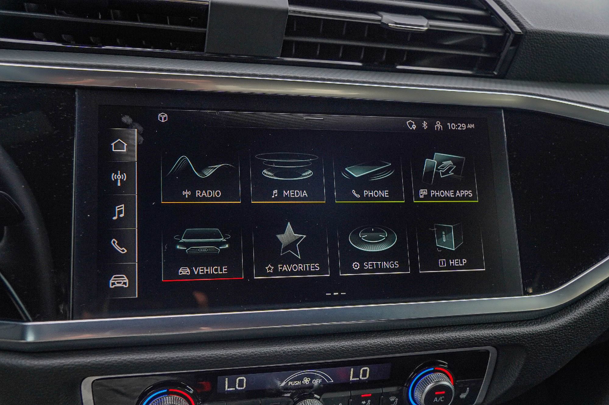 Certified 2025 Audi Q3 2.0T Premium Plus w/ Premium Plus Package image 15