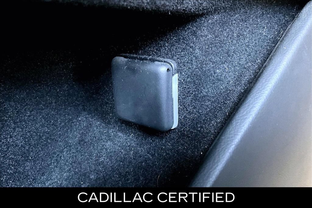 Used 2022 Cadillac Escalade Luxury RWD image 35