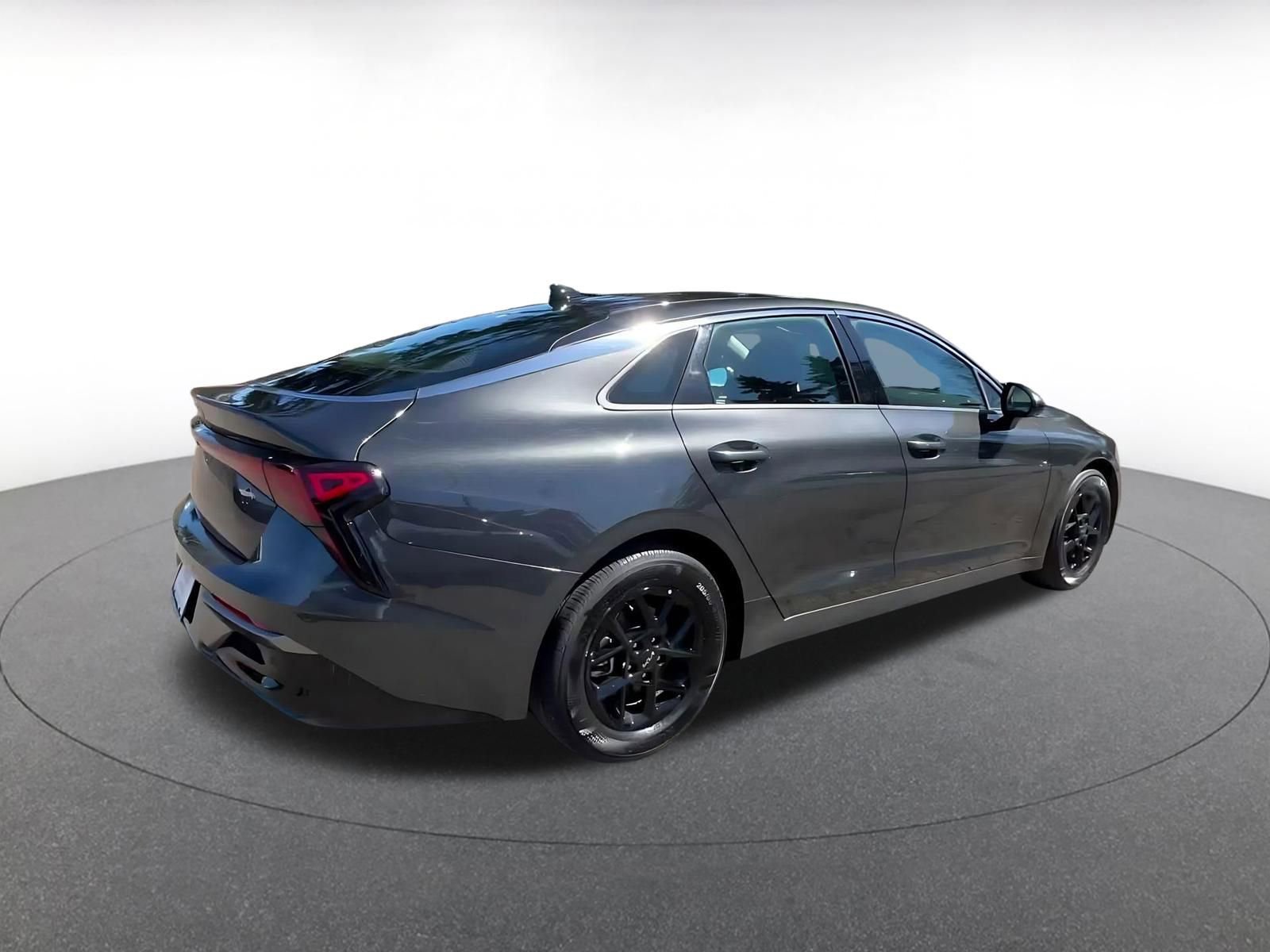 Used 2025 Kia K5 LXS image 14