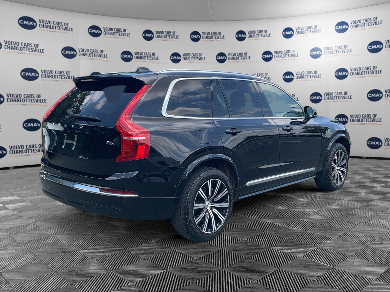 Used 2023 Volvo XC90 B6 Plus AWD/4WD image 5