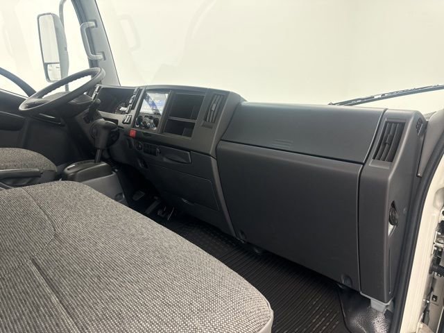 New 2025 Chevrolet Low Cab Forward image 17