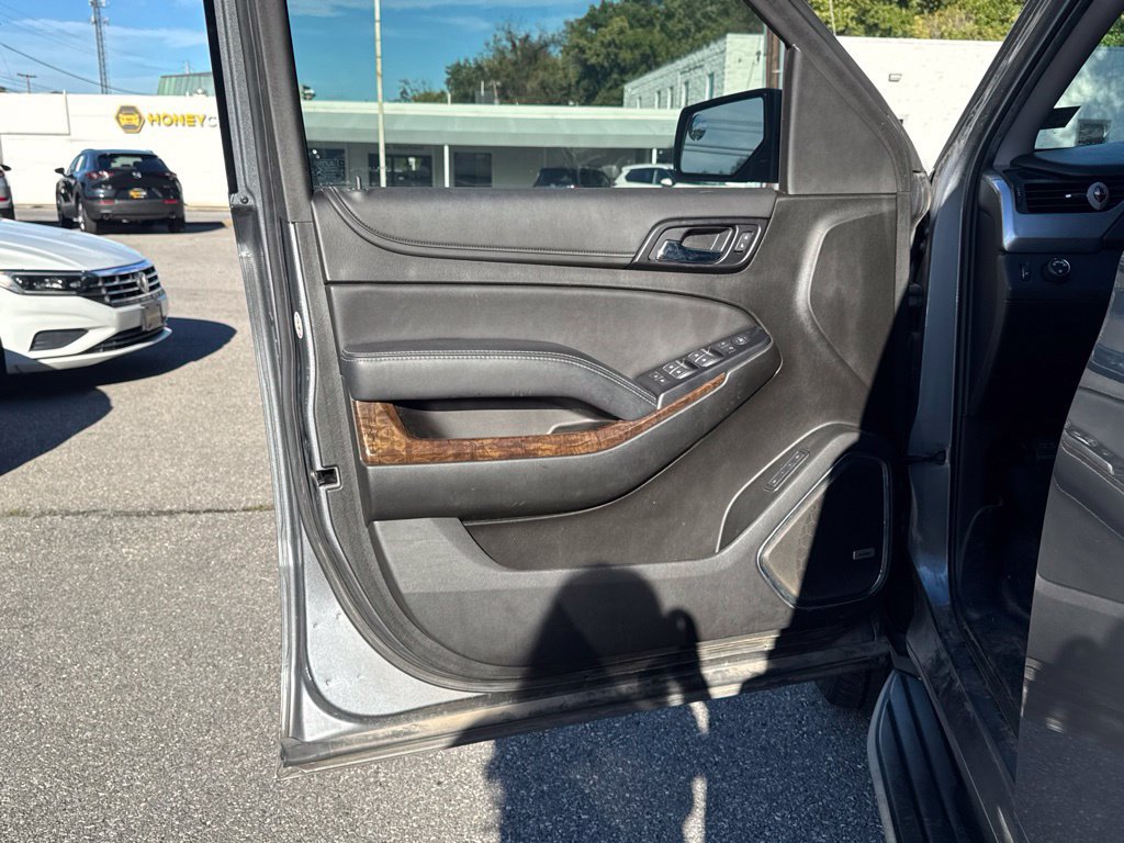 Used 2019 Chevrolet Tahoe LT RWD image 18