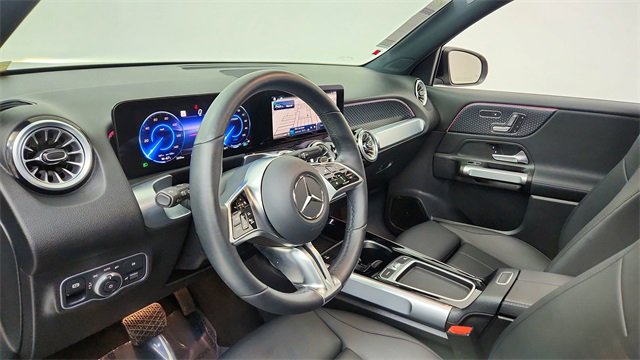 Used 2024 Mercedes-Benz EQB 250+ 250+ w/ Driver Assistance Package image 18