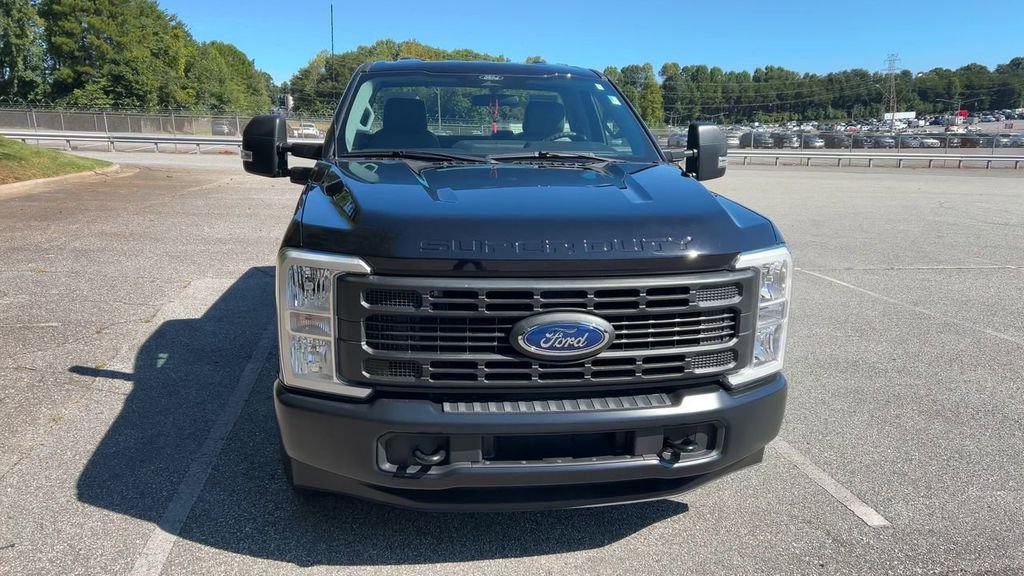 Used 2024 Ford F350 XL w/ Camper Package image 9