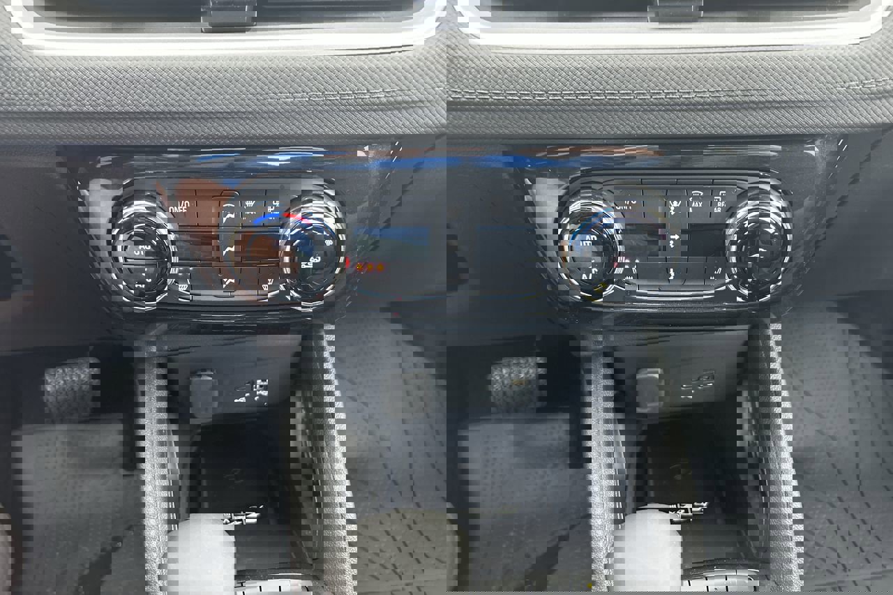 New 2025 Chevrolet TrailBlazer LT w/ Convenience Package image 23