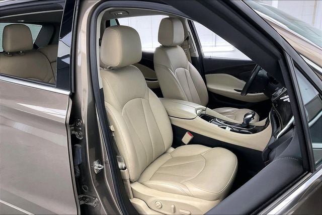 Used 2019 Buick Envision Premium image 7